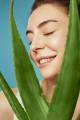 ژل شستشو گارنیر مدل Hyaluronik Aloe ژل شستشو گارنیر مدل Hyaluronik Aloe
