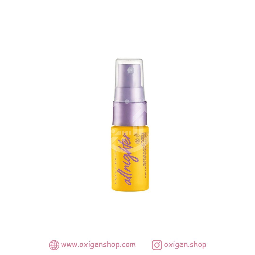 اسپری فیکس اربن دیکی مدل All Nighter Vitamin C