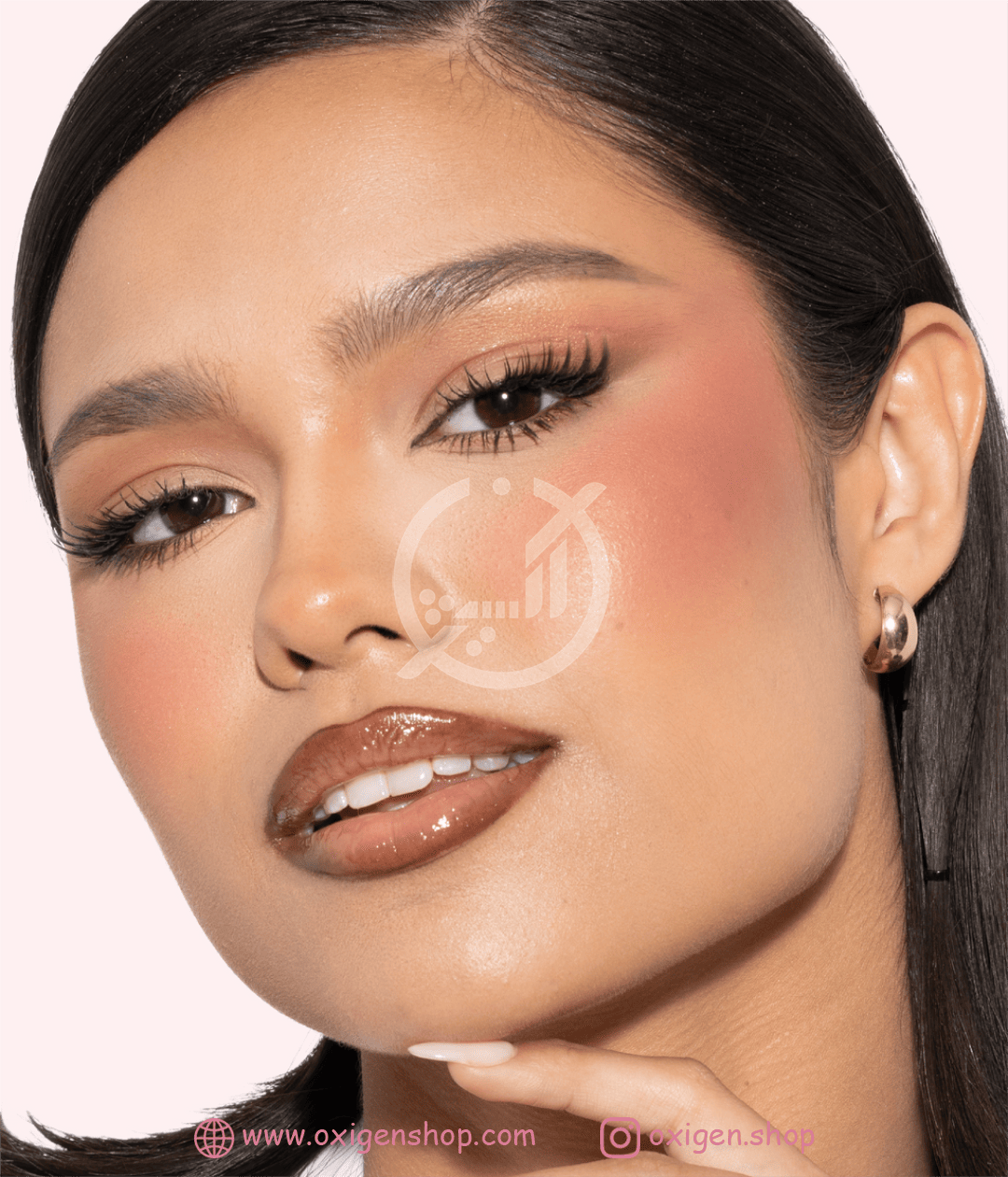 پالت رژگونه و هایلایتر هدی بیوتی مدل BLUSH FILTER BLURRING